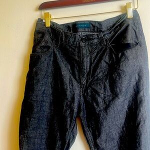 PERRY ELLIS Slim Fit Stretch men's denim size 33X32 perfect summer slacks!